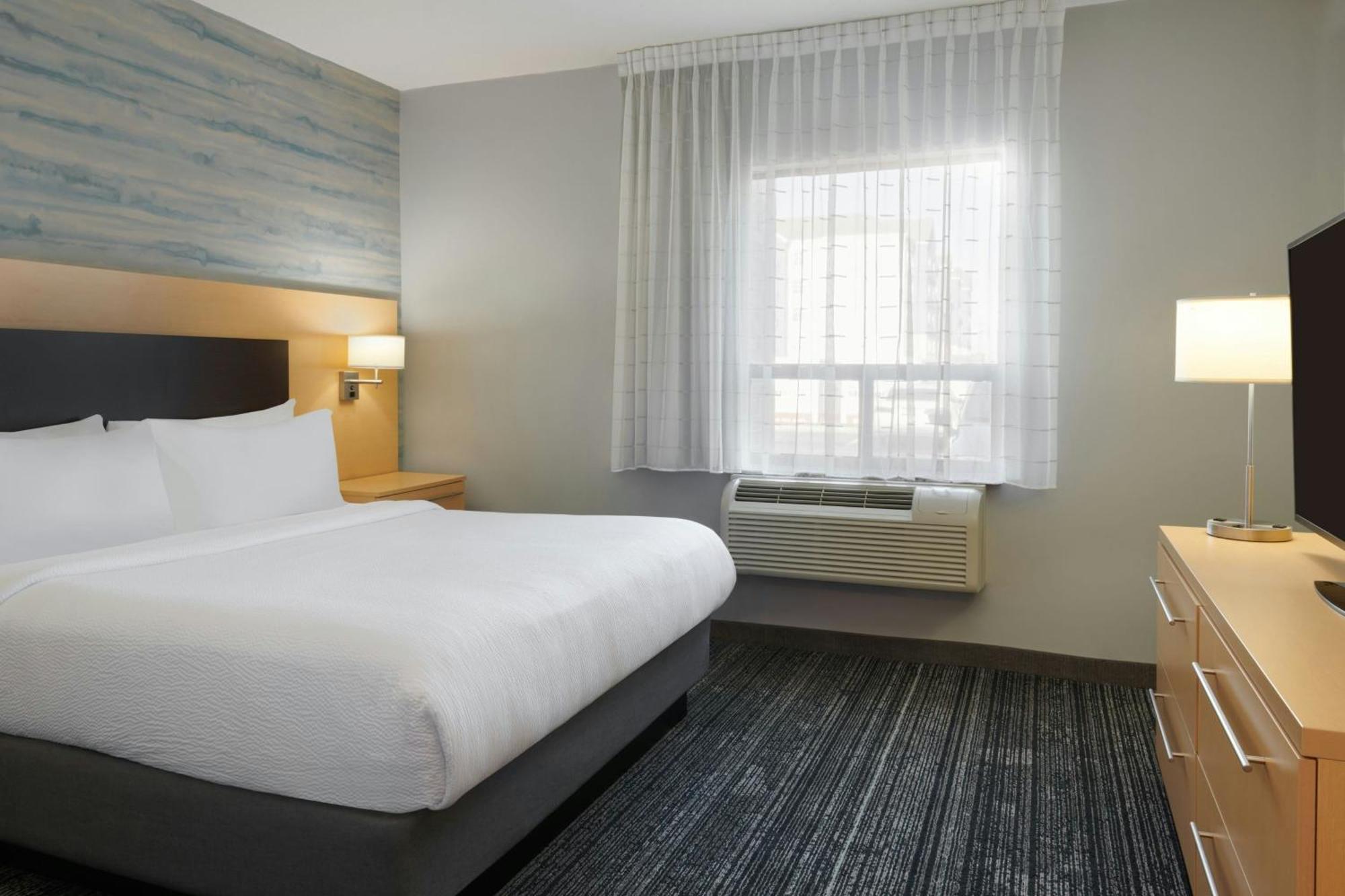Towneplace Suites By Marriott Лондон Экстерьер фото