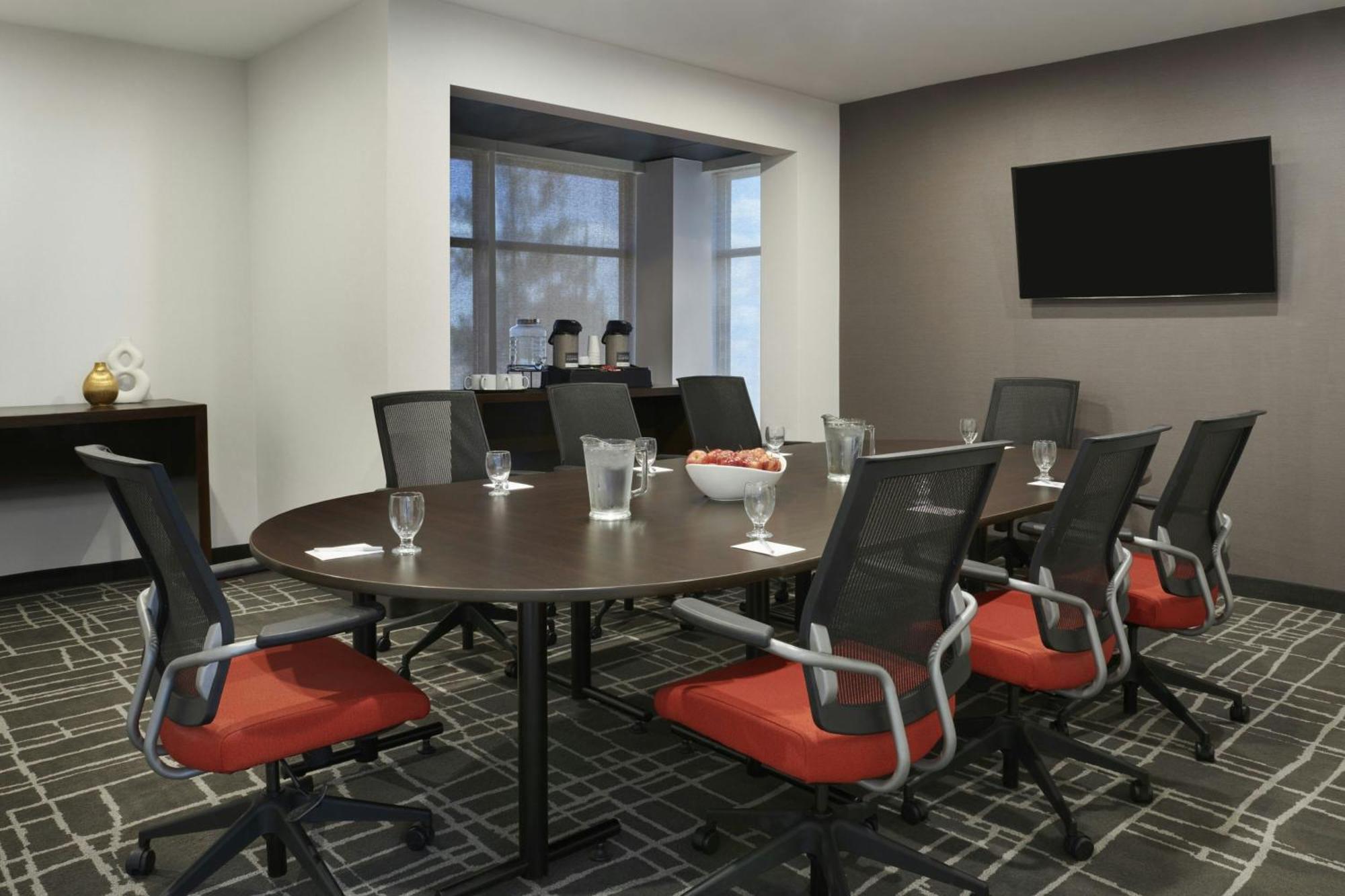 Towneplace Suites By Marriott Лондон Экстерьер фото